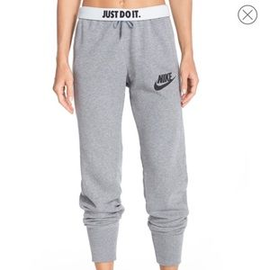 Nike 'Rally' Jogger Sweatpants